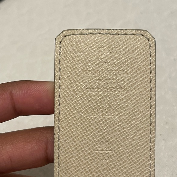 Louis Vuitton Belt Initials/ Damier Azure Blue & White - Picture 4 of 5